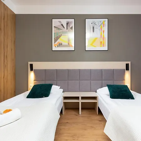 Business Wolska By Renters Appartamento