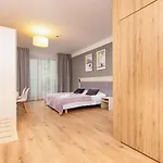Apartamento Business Wolska By Renters Varsovia