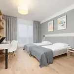 Business Wolska By Renters Апартаменты *