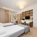 Апартаменты Business Wolska By Renters *