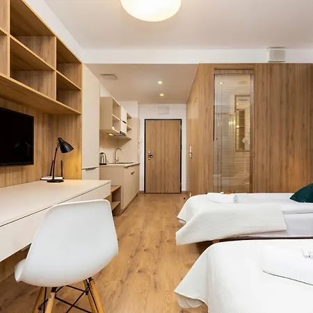 Apartment Business Wolska By Renters