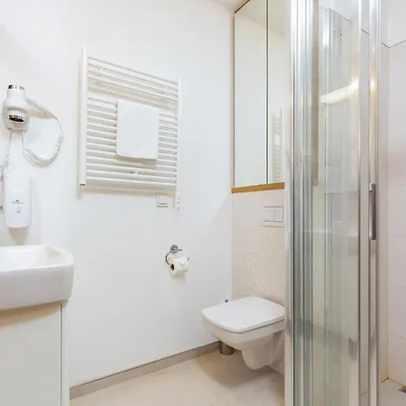 Business Wolska By Renters *