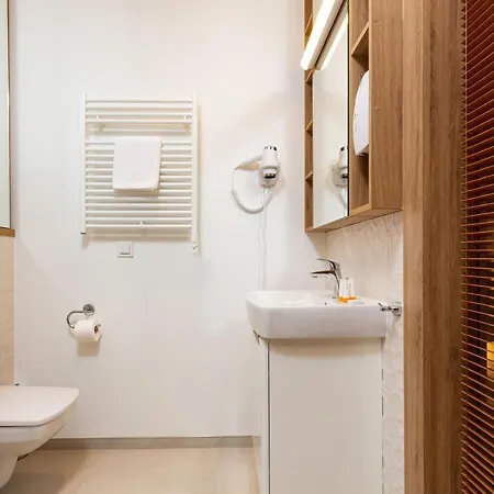 Business Wolska By Renters *