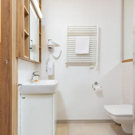 Apartment Business Wolska By Renters