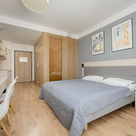 Business Wolska By Renters Apartment Warsaw