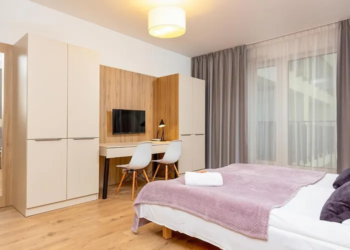 Business Wolska By Renters * وارسو