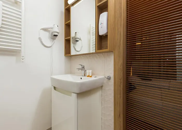 Business Wolska By Renters * وارسو