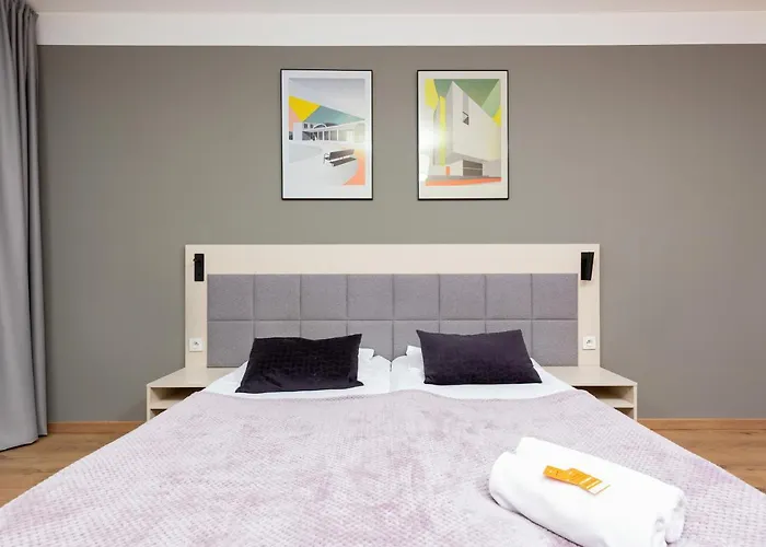 Business Wolska By Renters وارسو