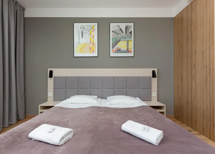 Business Wolska By Renters وارسو