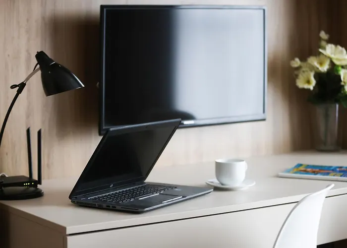 Business Wolska By Renters شقة