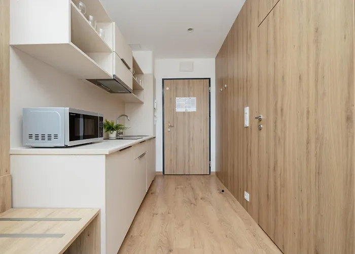 Business Wolska By Renters شقة وارسو