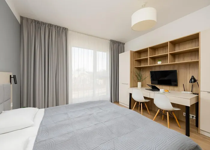 Business Wolska By Renters شقة