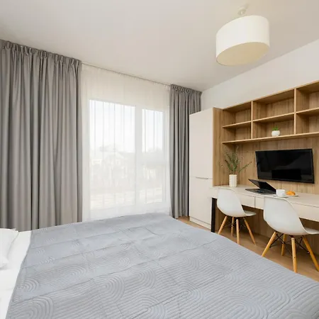 Business Wolska By Renters アパート